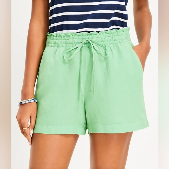 Men's Breathable Linen Blend Elastic Waist Drawstring Summer Shorts
